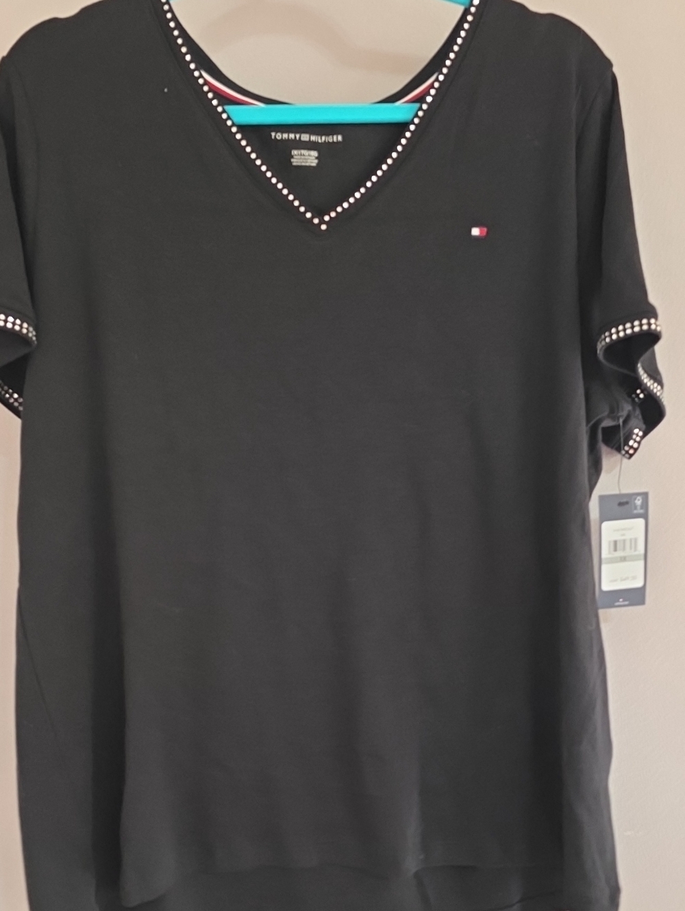 Tommy Hilfiger Black V-Neck Short Sleeve Tee with Stud Detail 1x Nwt